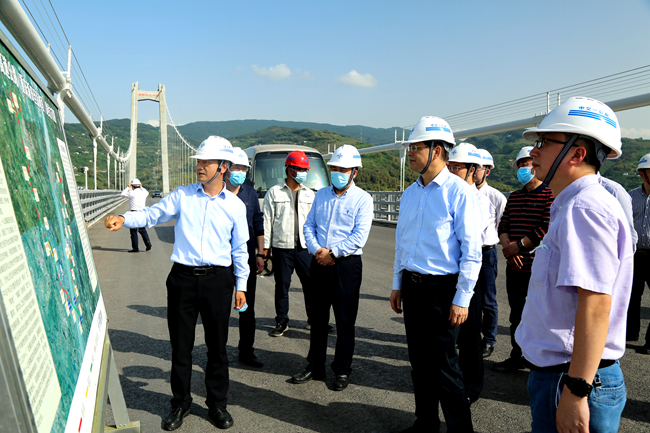 莫恭明调研万州环线高速公路建设时强调早日形成万州绕城高速